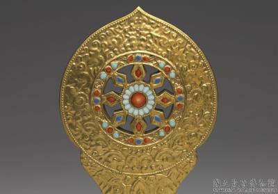 图片[2]-Gilt porcelain monstrance with the Wheel of the Law/ Dharmachakra in fencai painted enamels, Qing dynasty,  Jiaqing reign (1796-1820)-China Archive